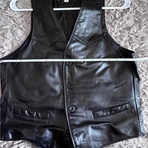Vintage Black Leather Vest - mint condition - unisex use sized as men’s small